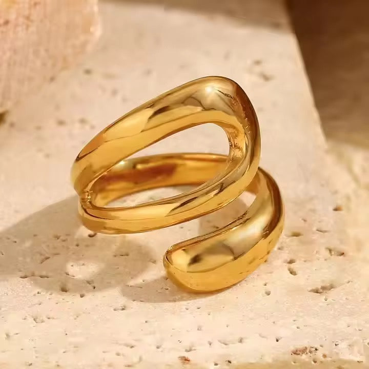 VELORA 18K GOLD PLATED RING