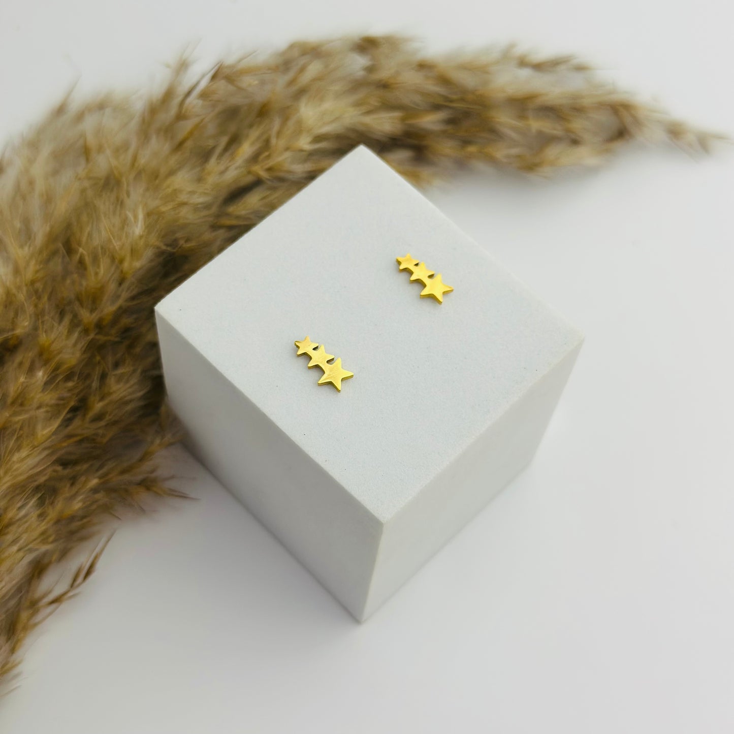 Star Cluster Stud -18k Gold Plated