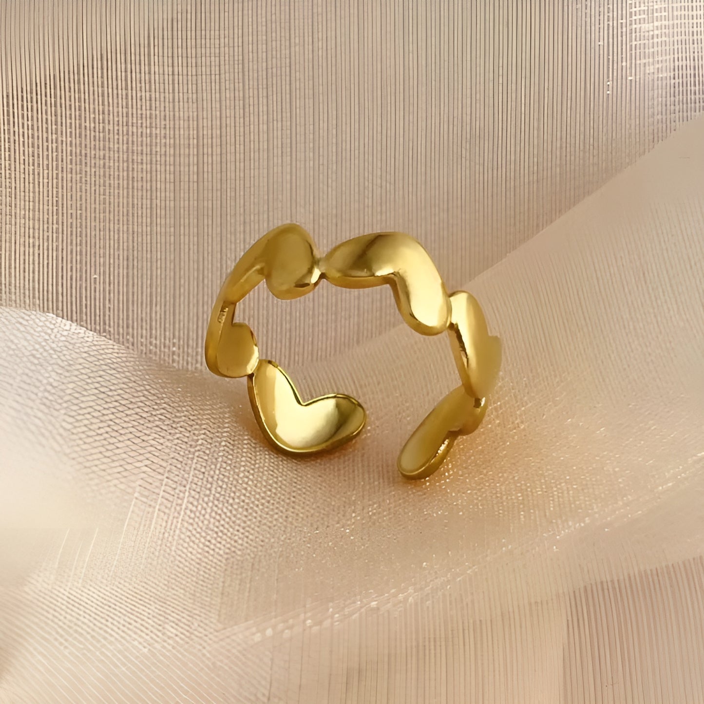 HERA HEARTS 18K GOLD PLATED RING ( LIGHT WEIGHT )
