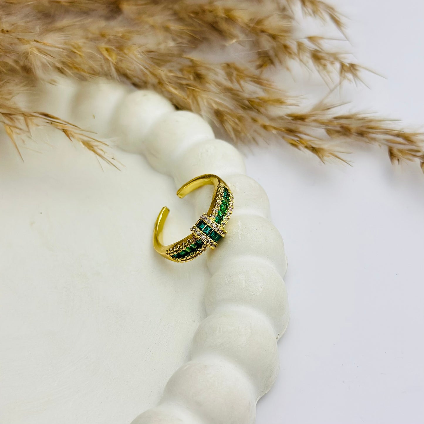EMERALD 18K GOLD PLATED ROYALE RING