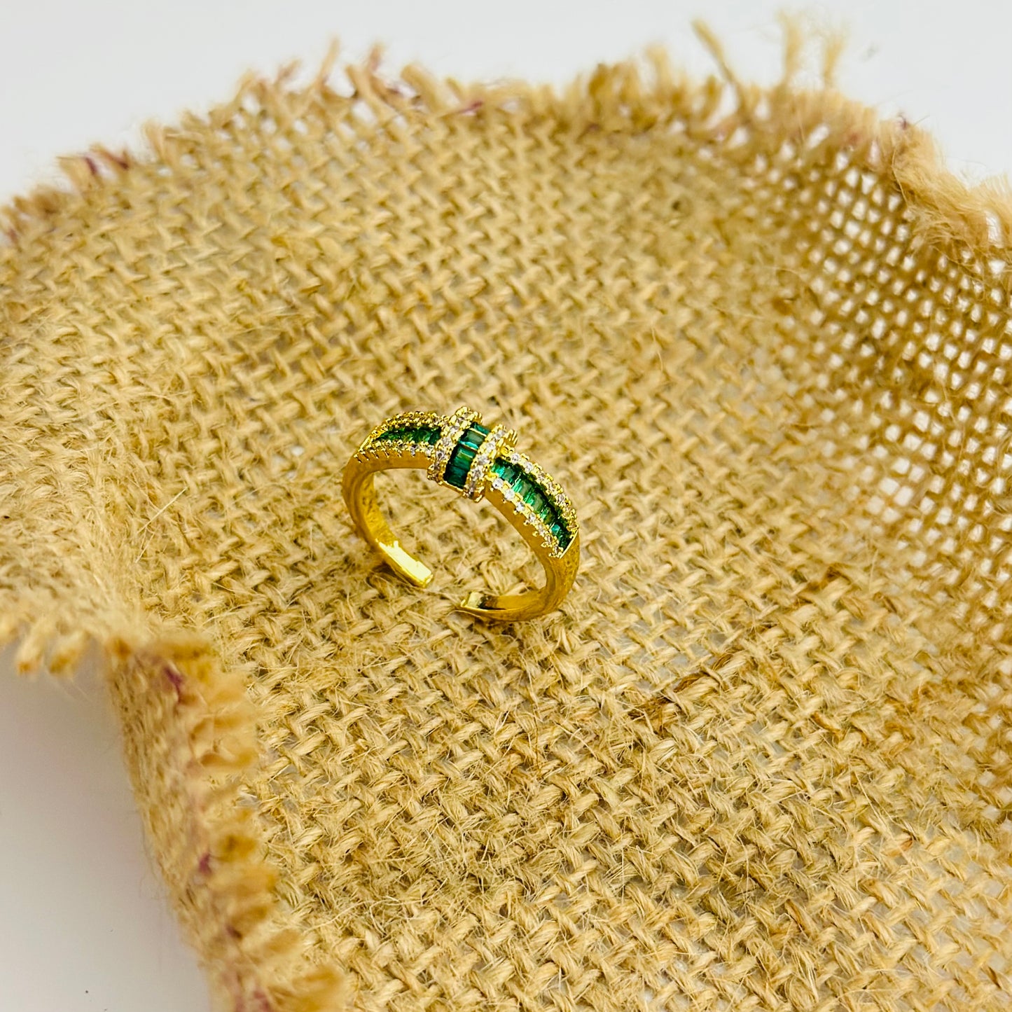 EMERALD 18K GOLD PLATED ROYALE RING