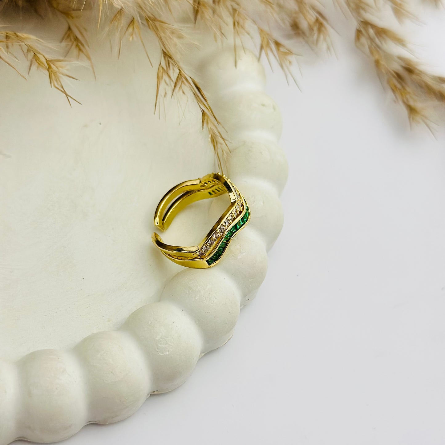 EMERALD ARC 18K GOLD PLATED RING