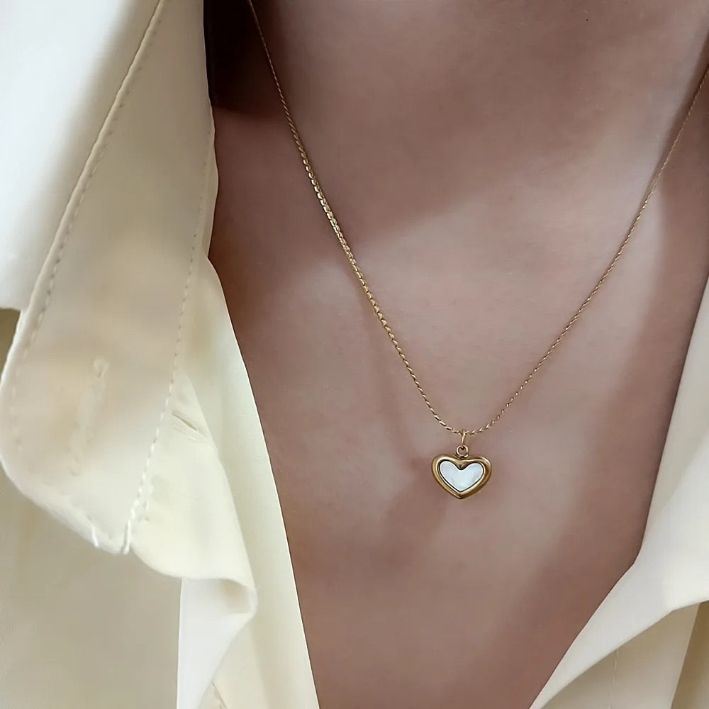 Elowen Heart Pendant -18k Gold Plated