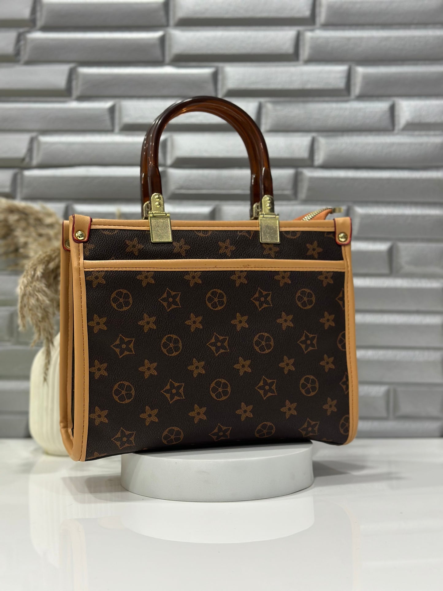 Skylar handbag