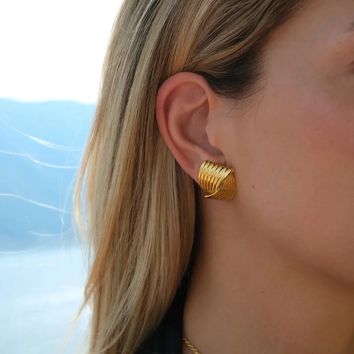 Julie Earrings -18k Gold Plated