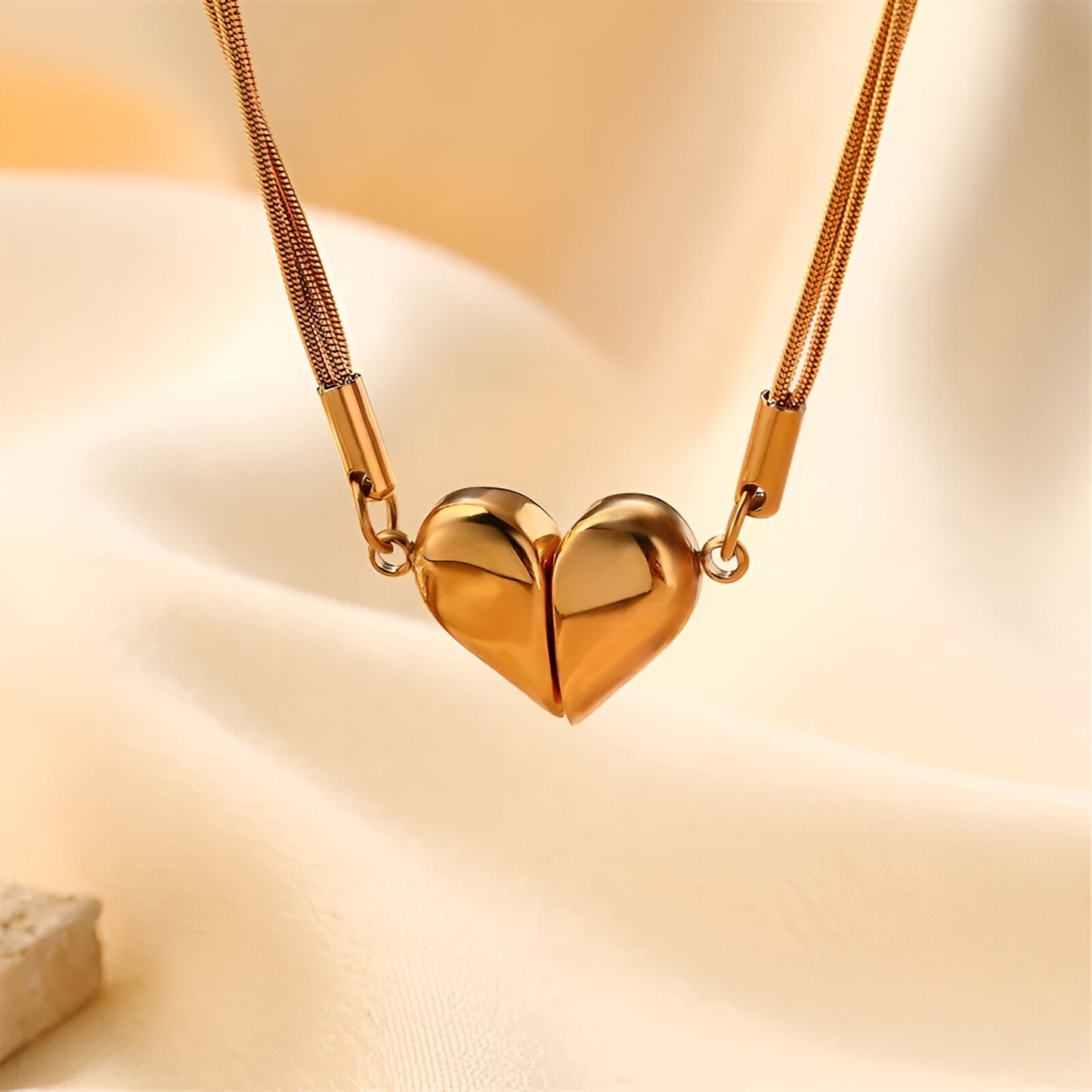 Magnetic Love Locket -18k Gold Plated