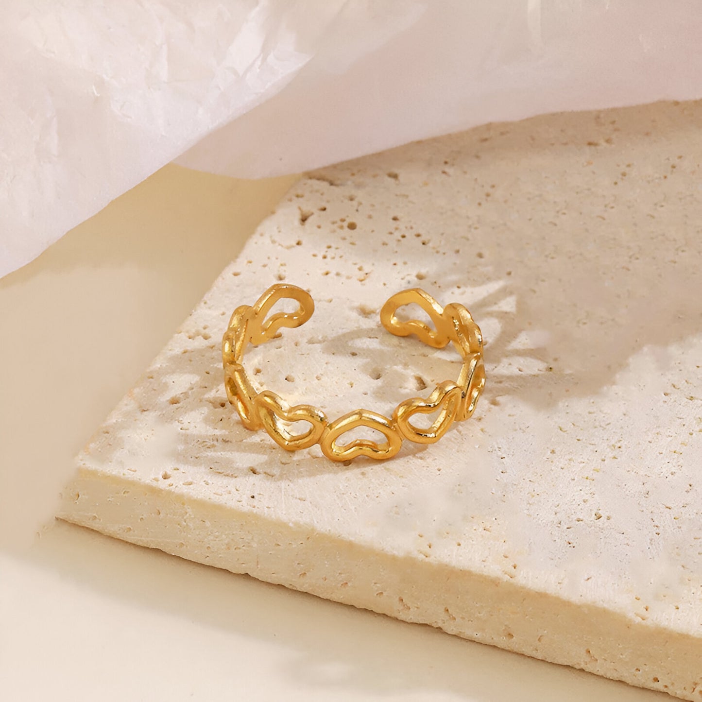 HEARTED HUE 18K GOLD PLATED RING (LIGHT WEIGHT)