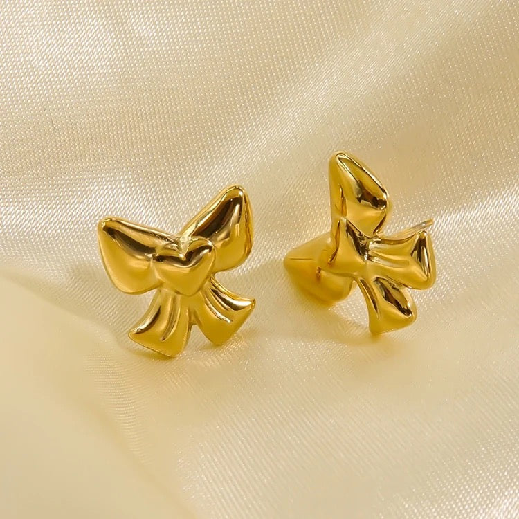 Bow-love Earrings -18k Gold Plated