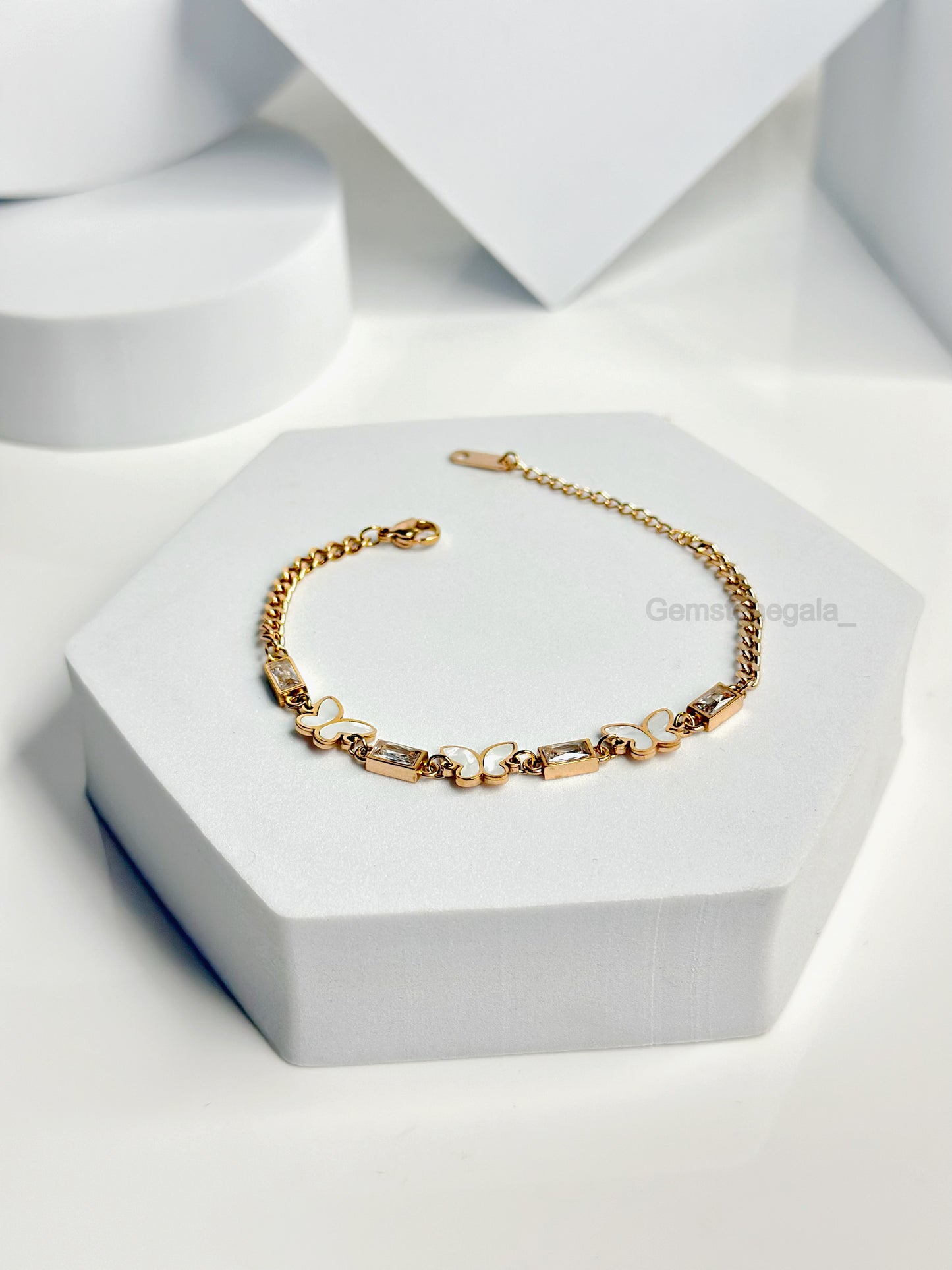 Monarch Bracelet -18k Gold Plated