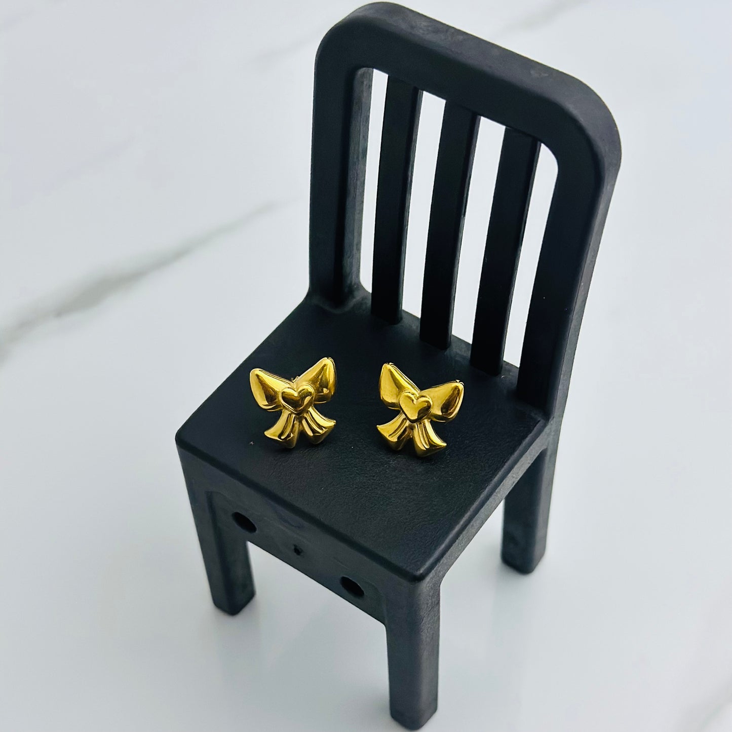 Bow-love Earrings -18k Gold Plated