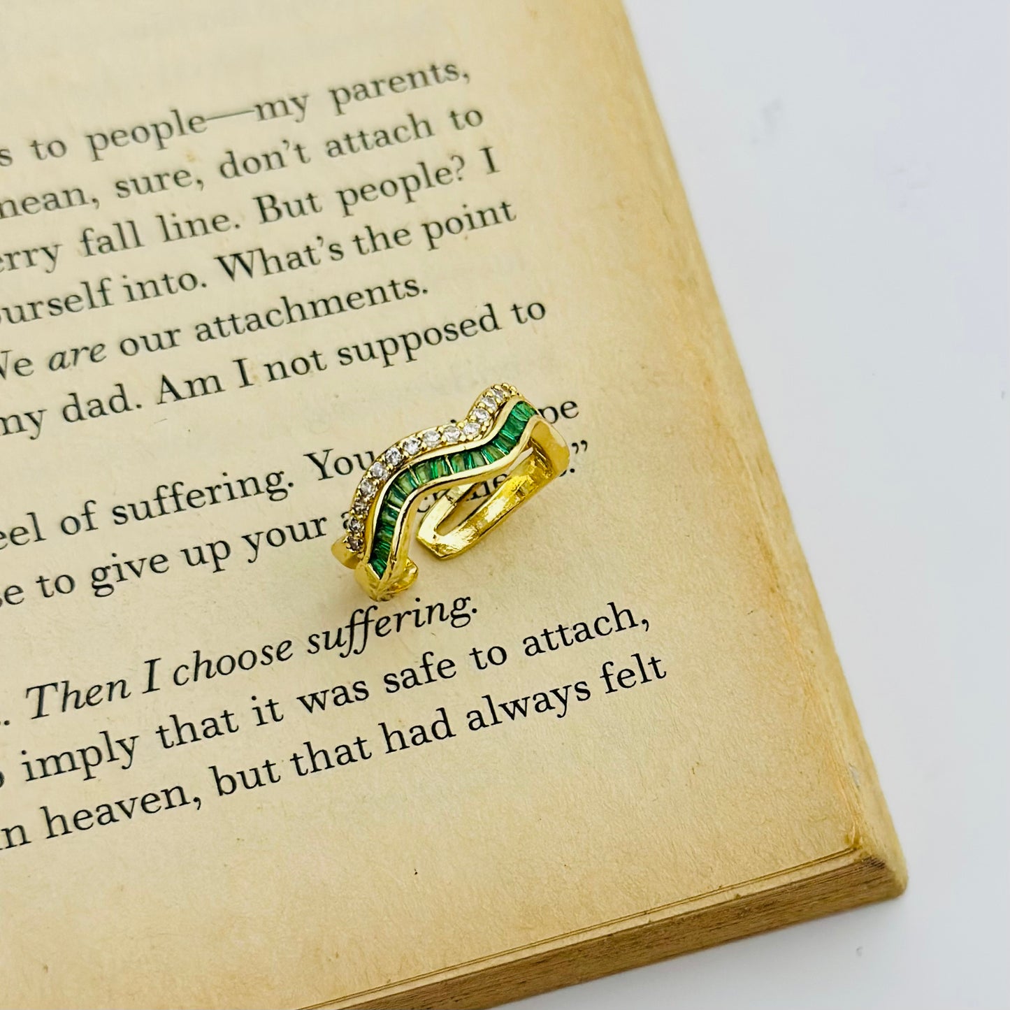 EMERALD ARC 18K GOLD PLATED RING