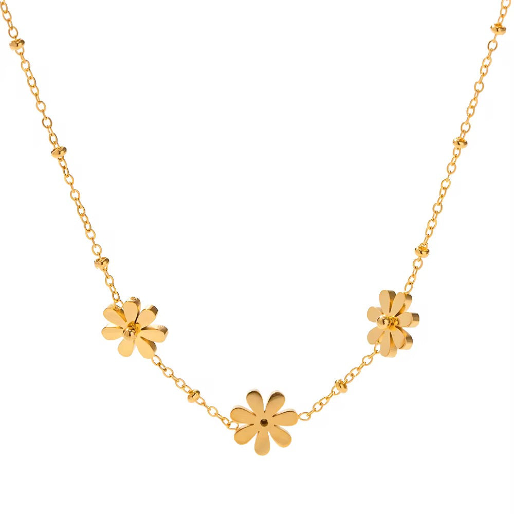 Petal Glow Necklace -18k Gold Plated