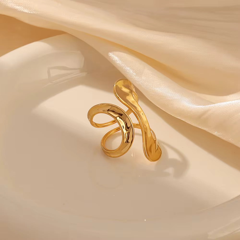 ZENORA 18K GOLD PLATED RING