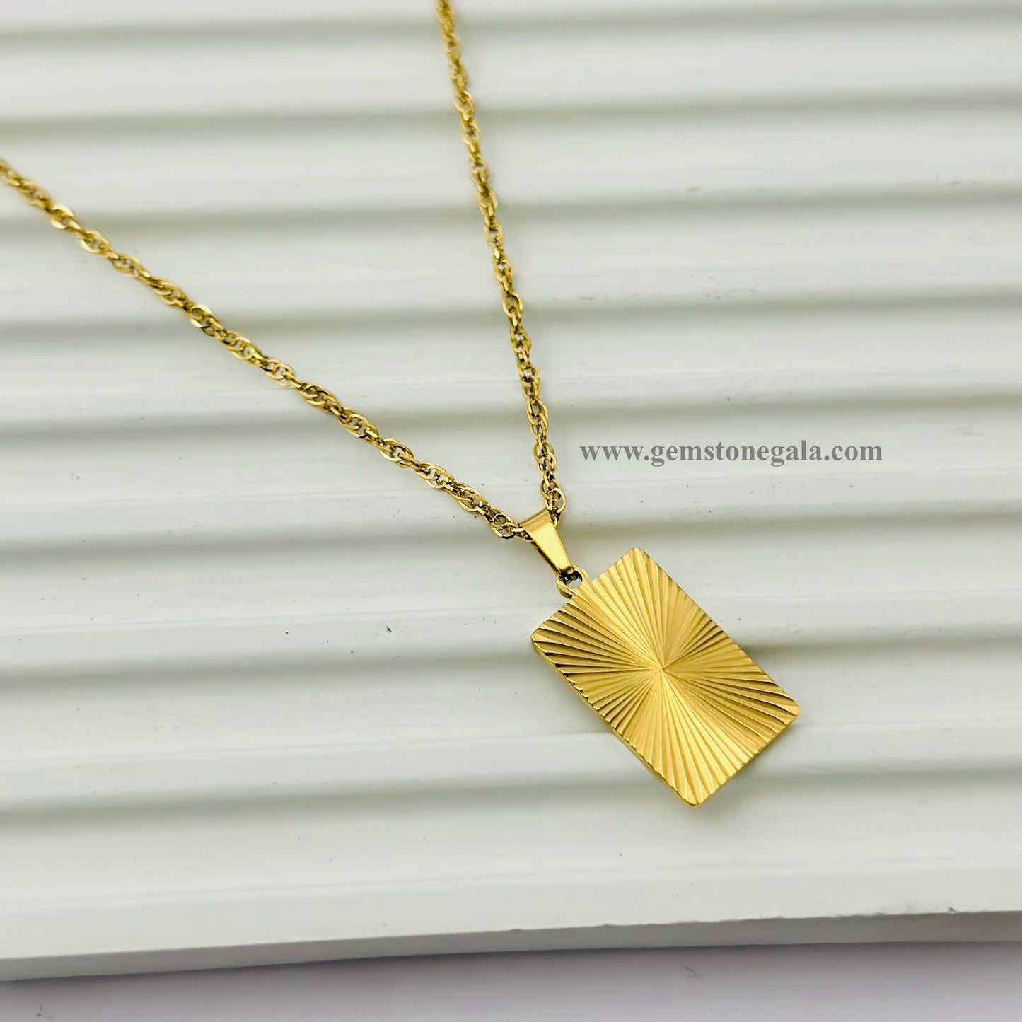 Sunburst Rectangle Pendant -18k Gold Plated