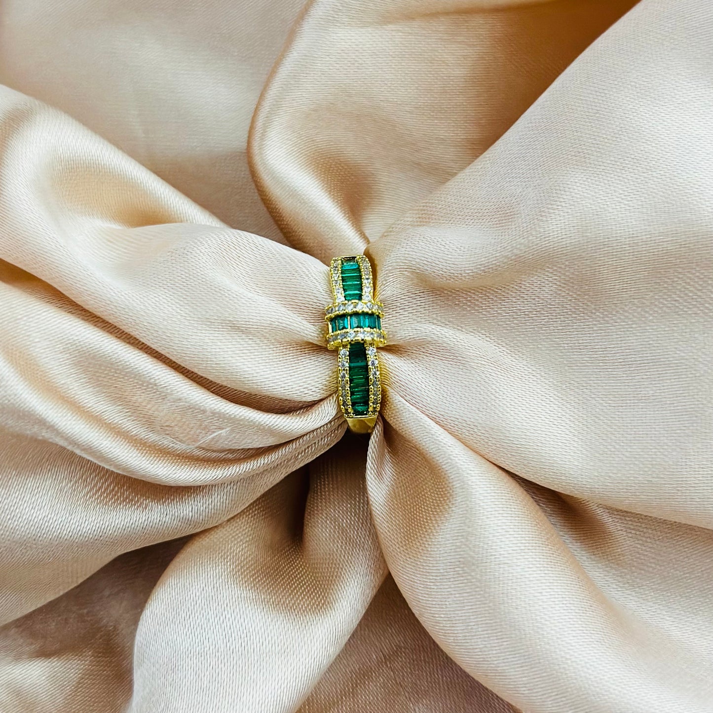 EMERALD 18K GOLD PLATED ROYALE RING