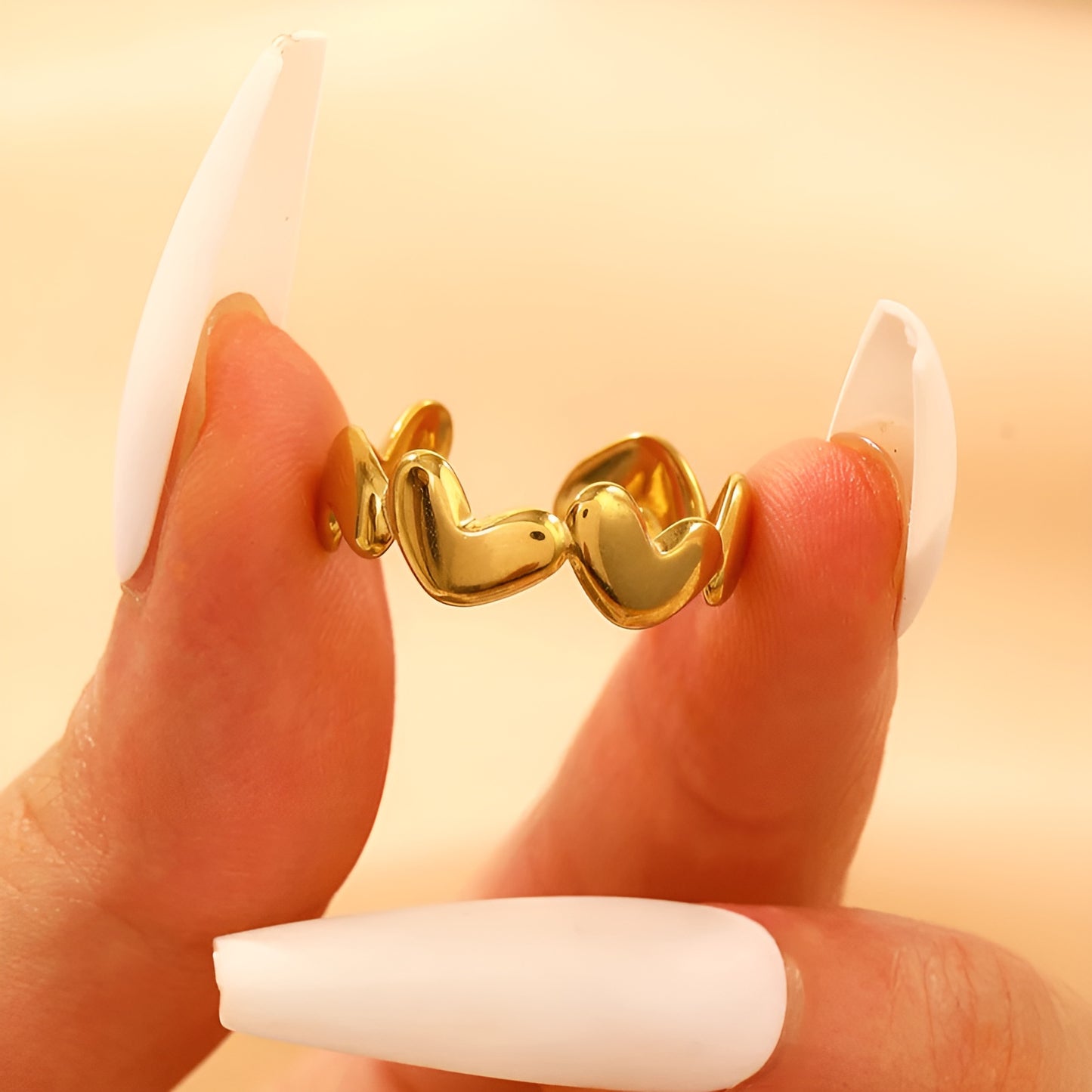 HERA HEARTS 18K GOLD PLATED RING ( LIGHT WEIGHT )