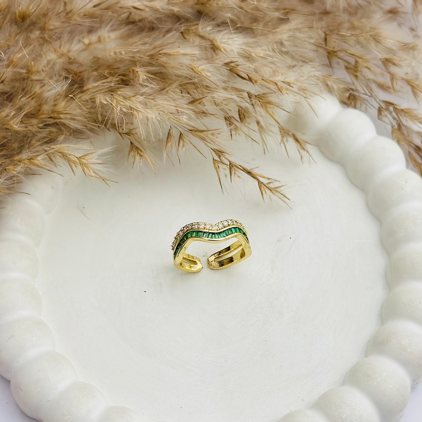 EMERALD ARC 18K GOLD PLATED RING