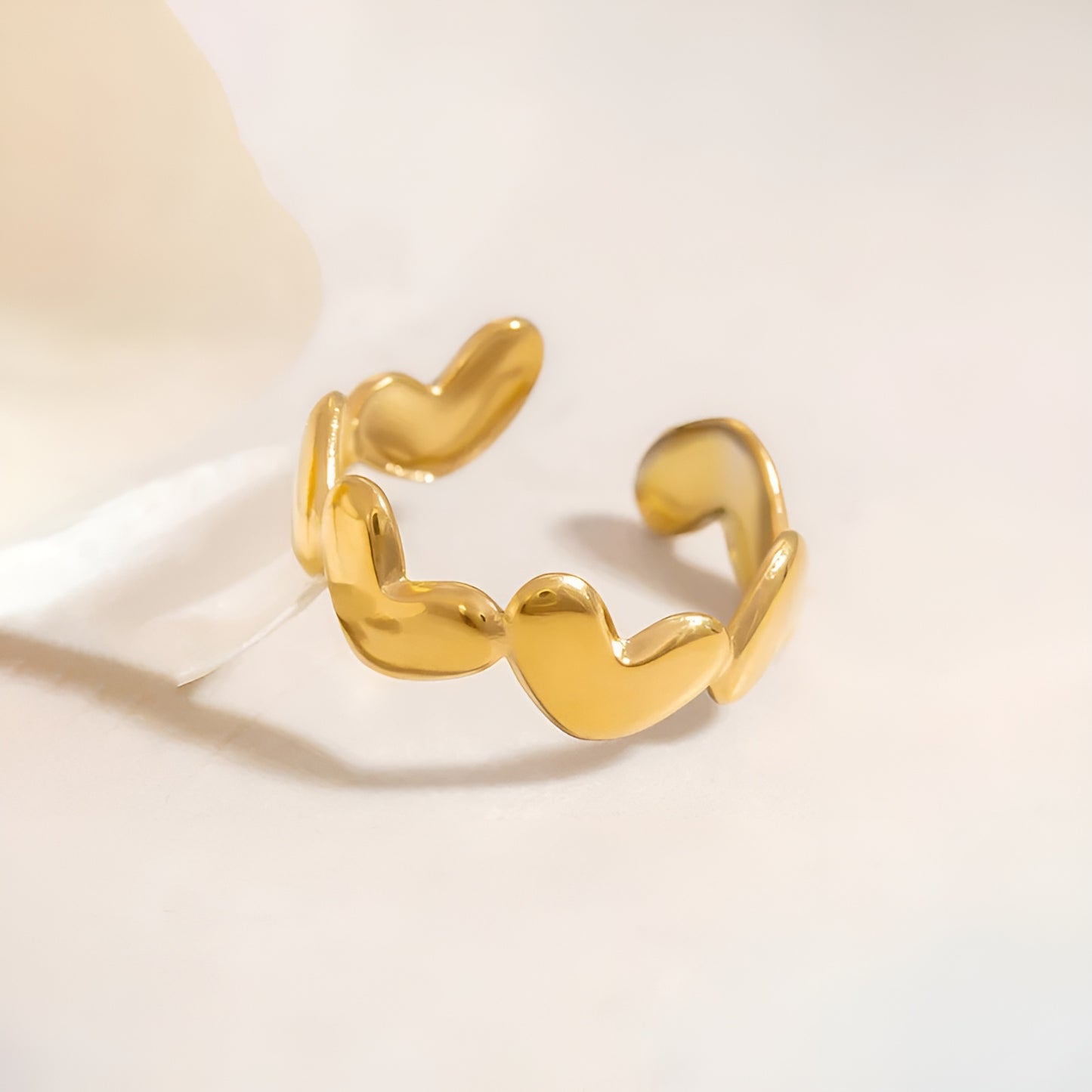 HERA HEARTS 18K GOLD PLATED RING ( LIGHT WEIGHT )