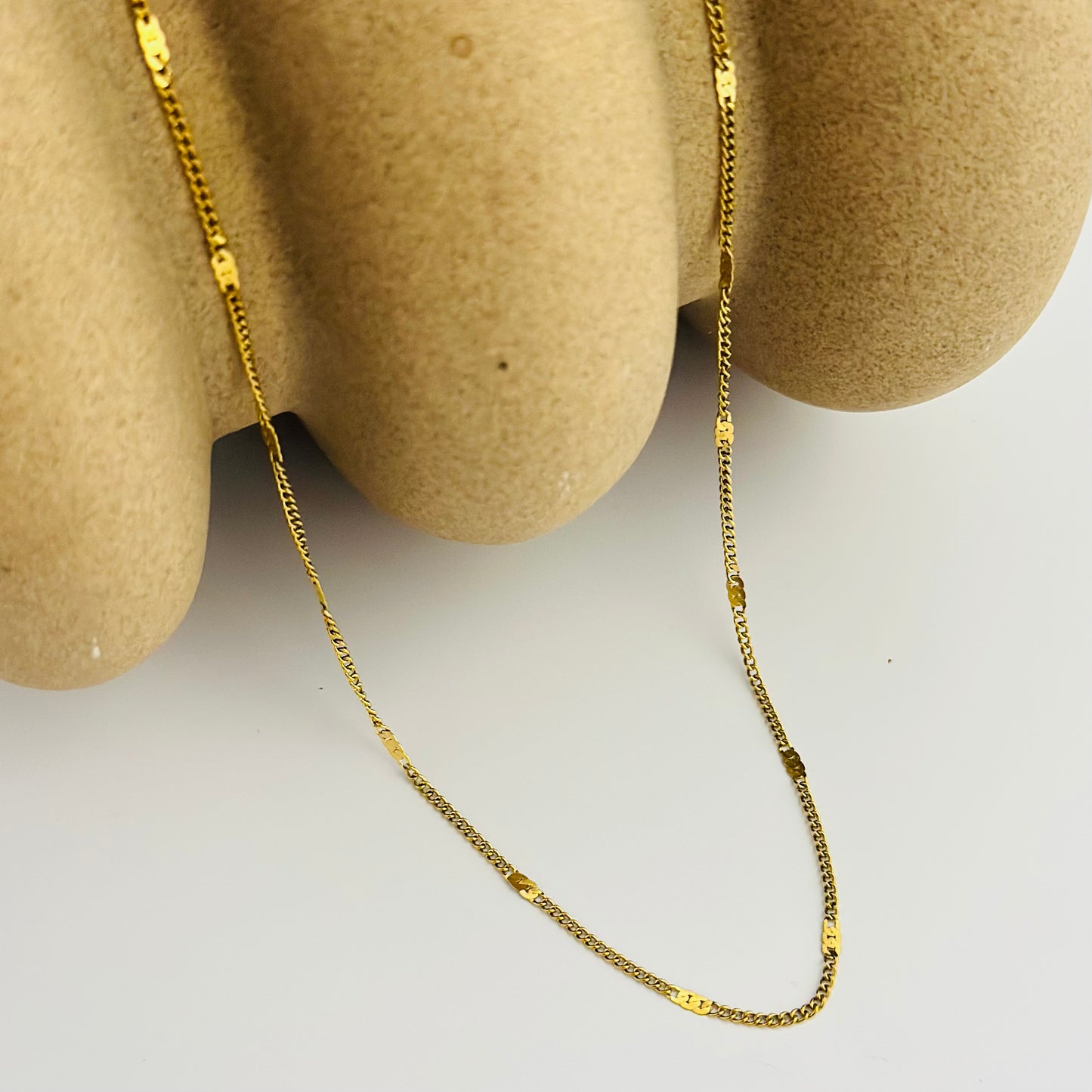 Solara Sleek Chain