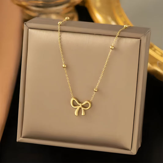 Amora Bow Necklace