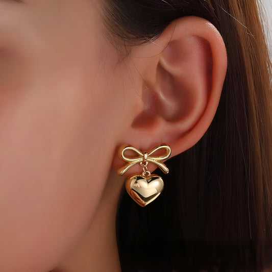 Leona Boweart Earring