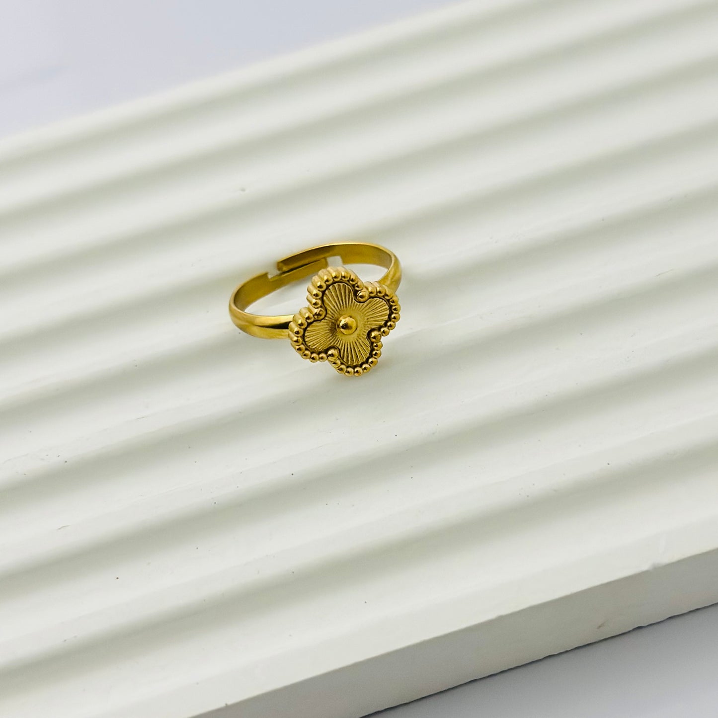 CLOVER 18K GOLD PLATED RING