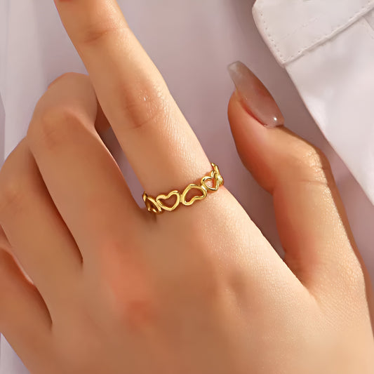 HEARTED HUE 18K GOLD PLATED RING (LIGHT WEIGHT)